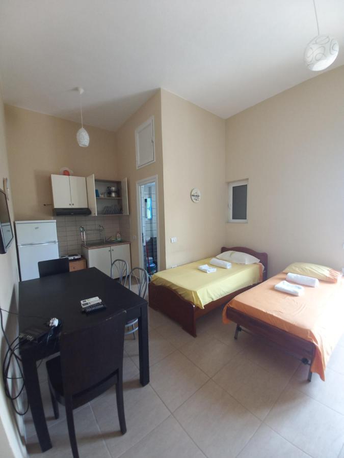 Arjana & Nelaj Apartments Ksamil Zewnętrze zdjęcie